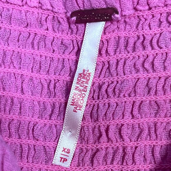 Free People Women’s Chloe Smocked Tie Neck Cotton Top in Pink Aurora Size XS - Picture 8 of 8